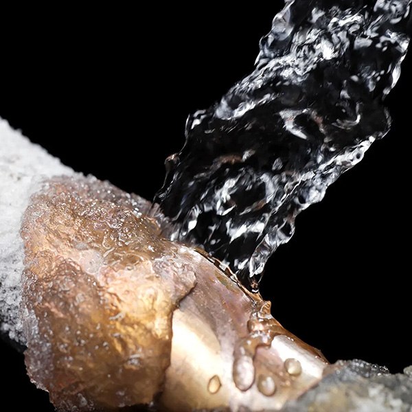 Don’t Let Frozen Pipes Become a Winter Tradition!